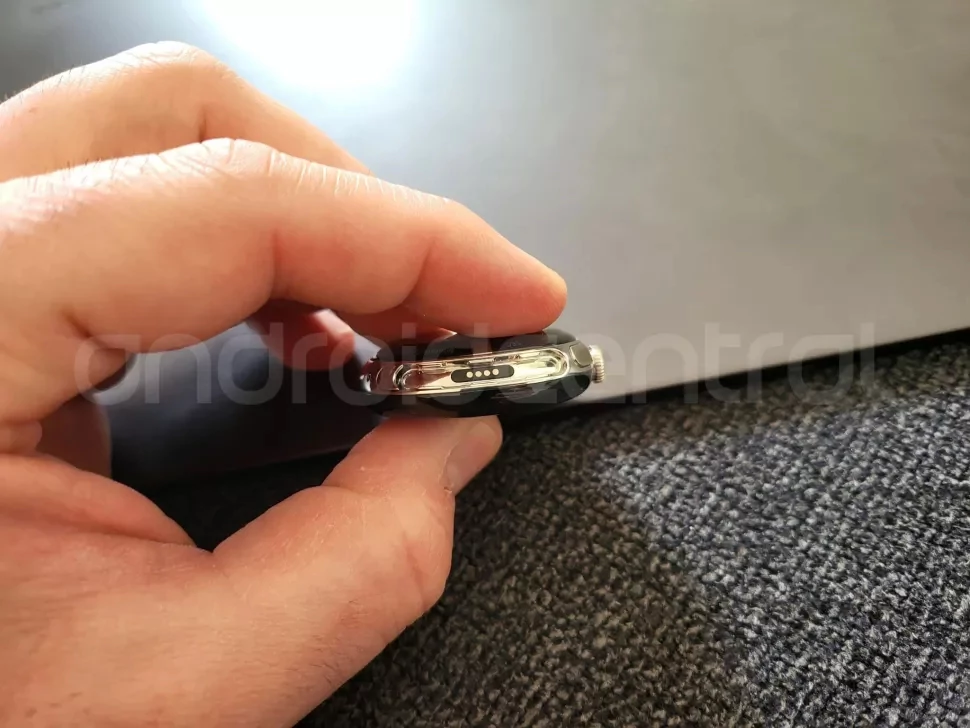 Pixel Watch © © Android Central