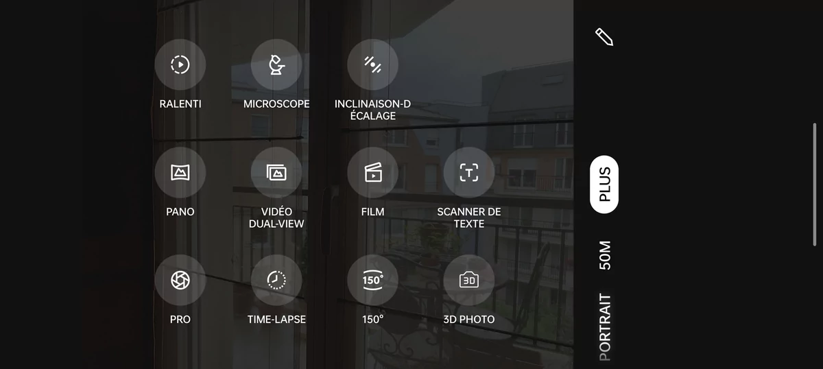 realme GT2 Pro © © Marc Mitrani pour Clubic