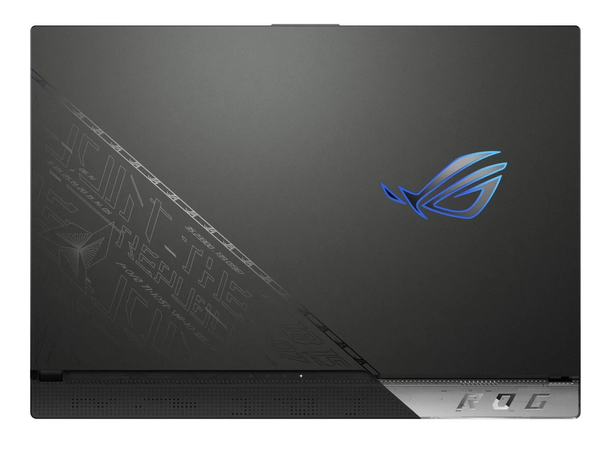 ASUS ROG Strix Scar 17 SE-3 © © ASUS