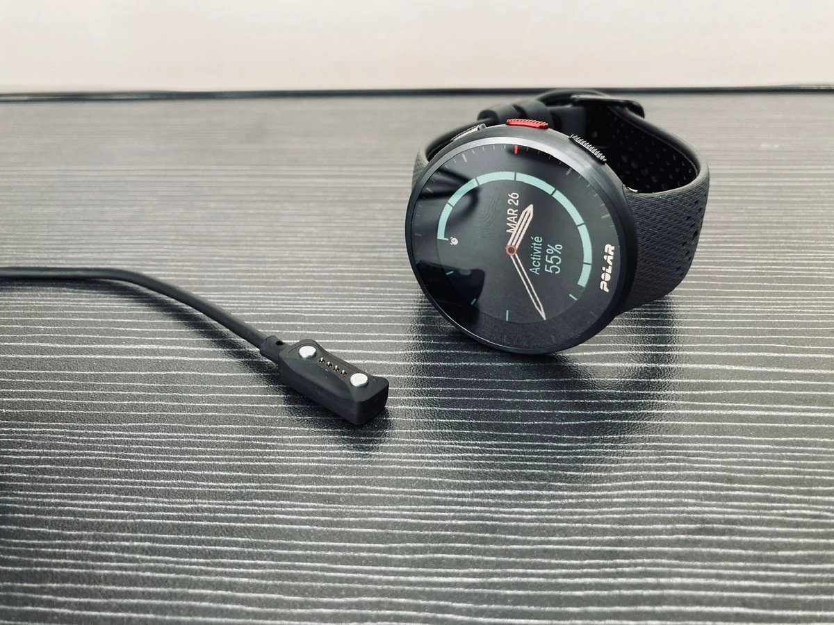 Polar Pacer Pro - Chargeur © Johan Gautreau