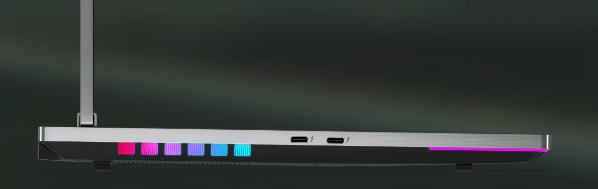 Legion 7i-11 © © Lenovo