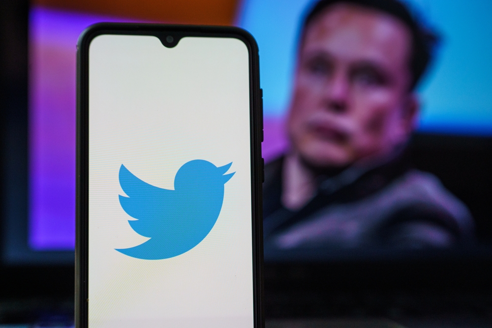 Twitter chute en Bourse à la suite de l'annulation du rachat par Elon Musk