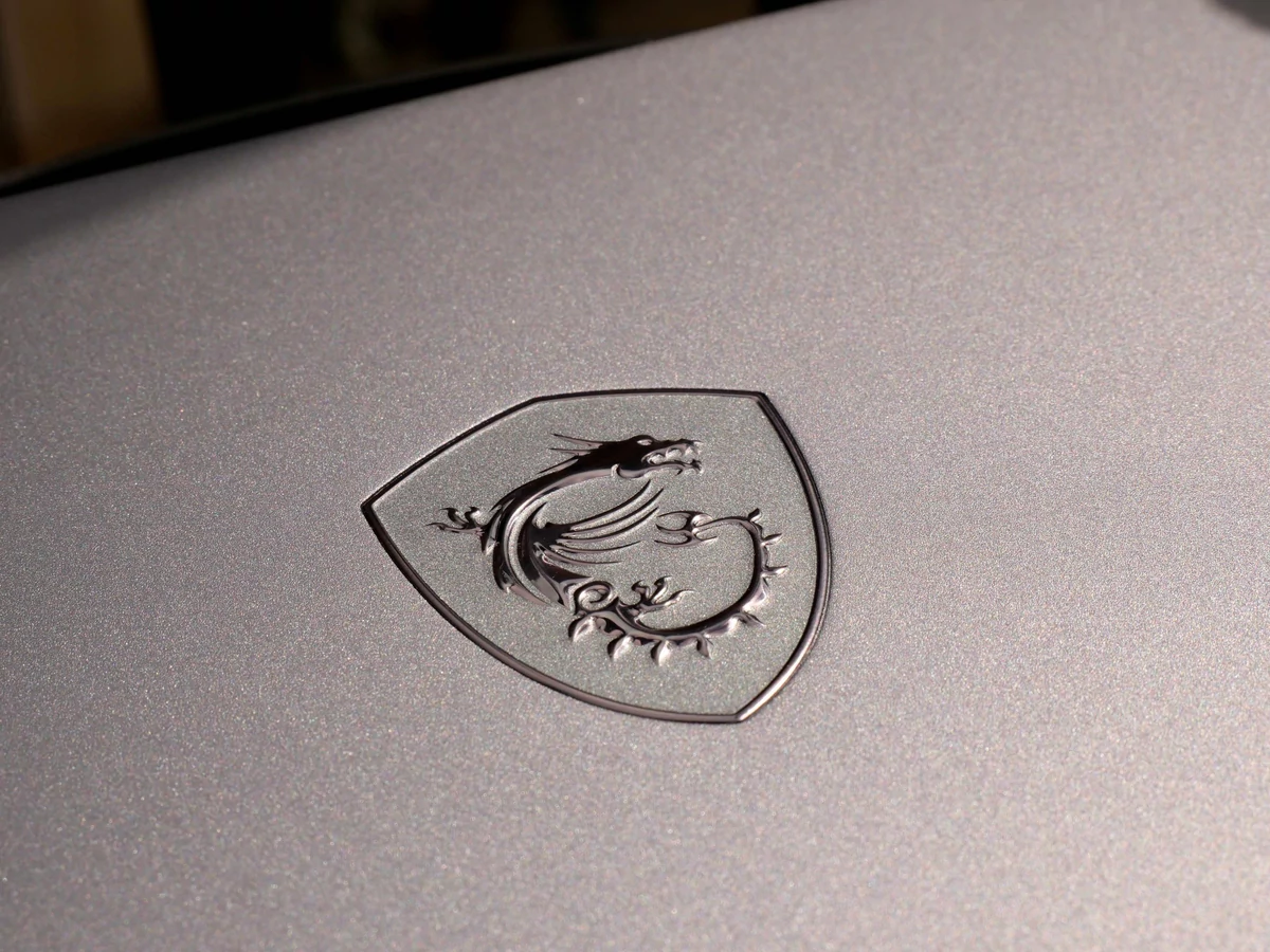 MSI Raider GE76-11 © © Nathan Le Gohlisse pour Clubic