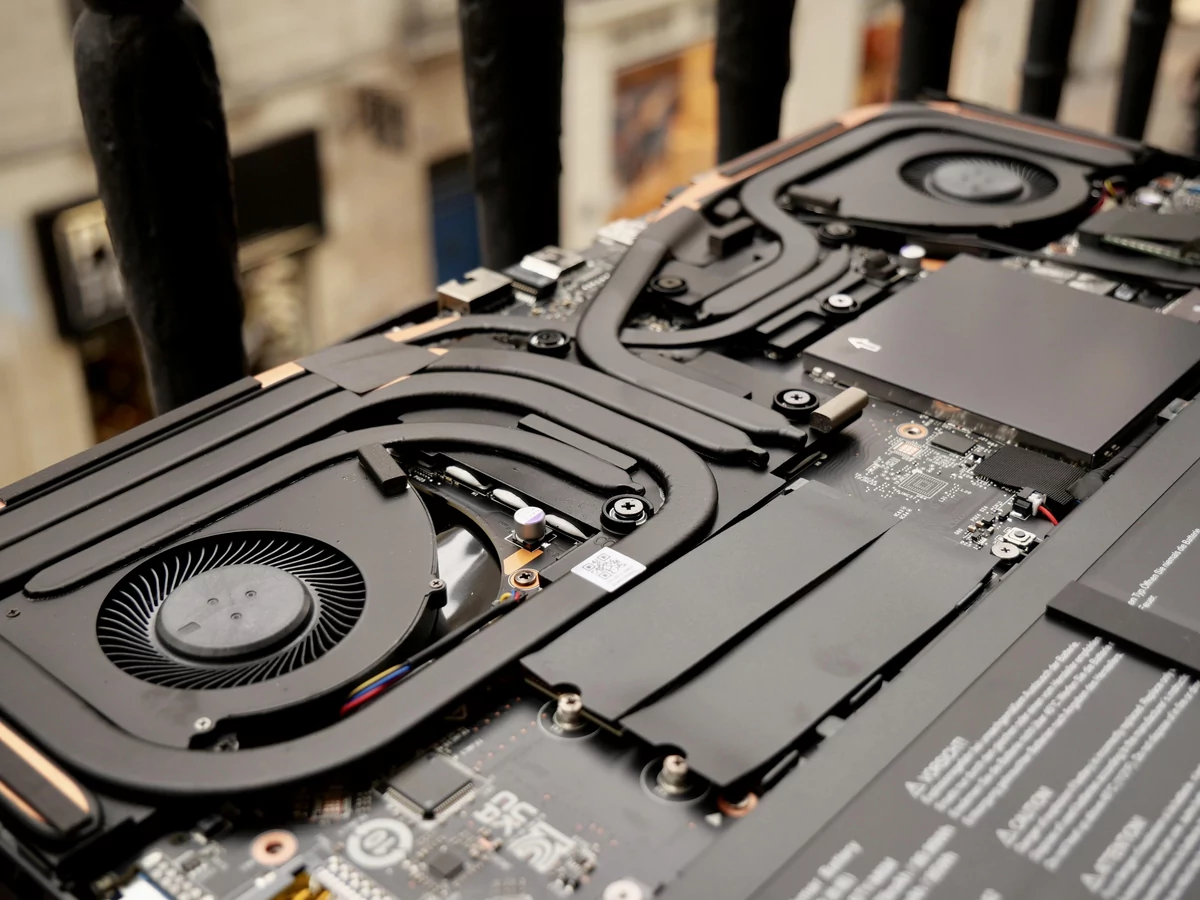 MSI Raider GE76-25 © © Nathan Le Gohlisse pour Clubic