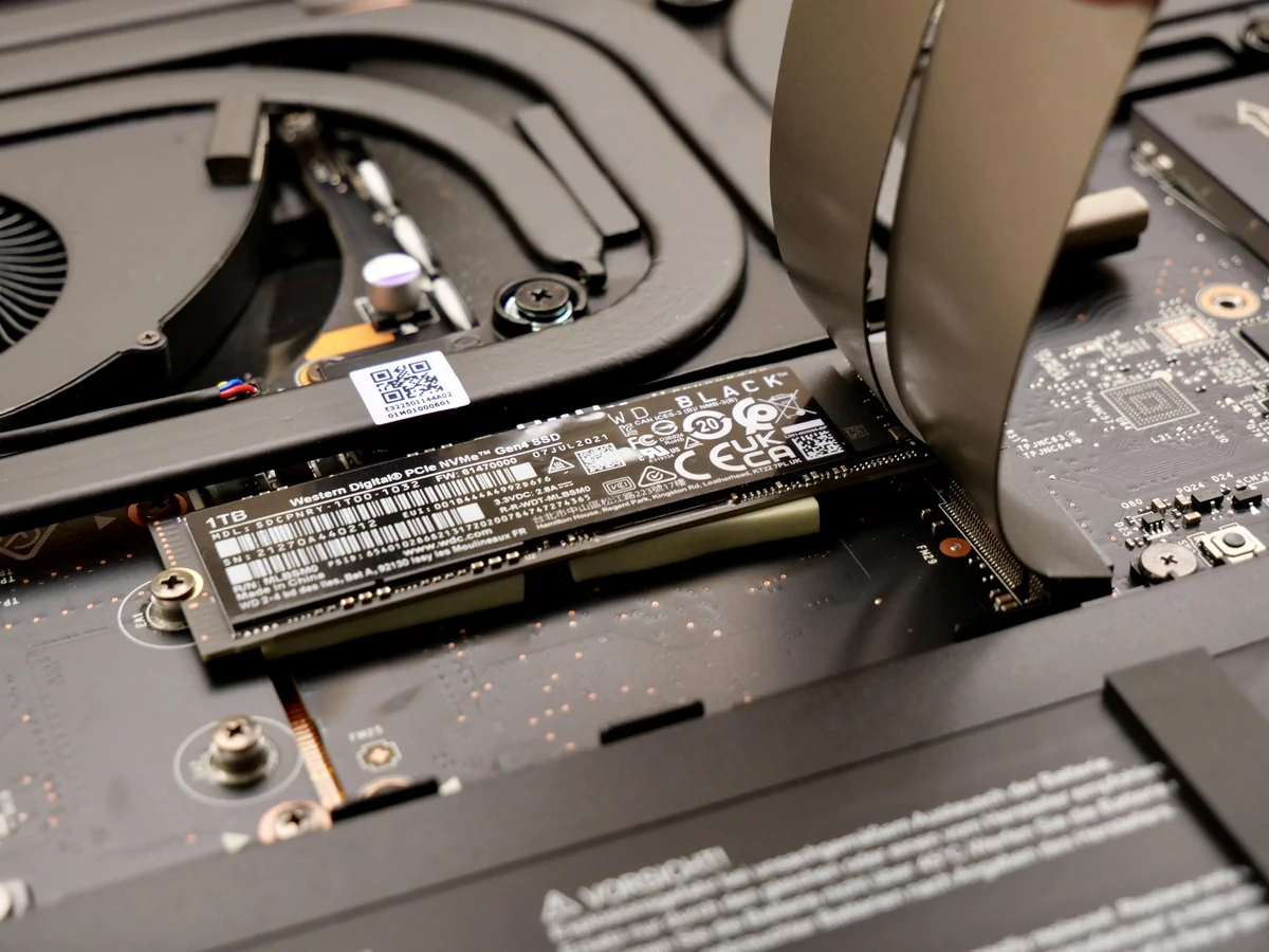 MSI Raider GE76-26 © © Nathan Le Gohlisse pour Clubic