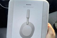 Sony WH-1000XM5 : pas encore annoncé, un petit veinard a pu le prendre en main