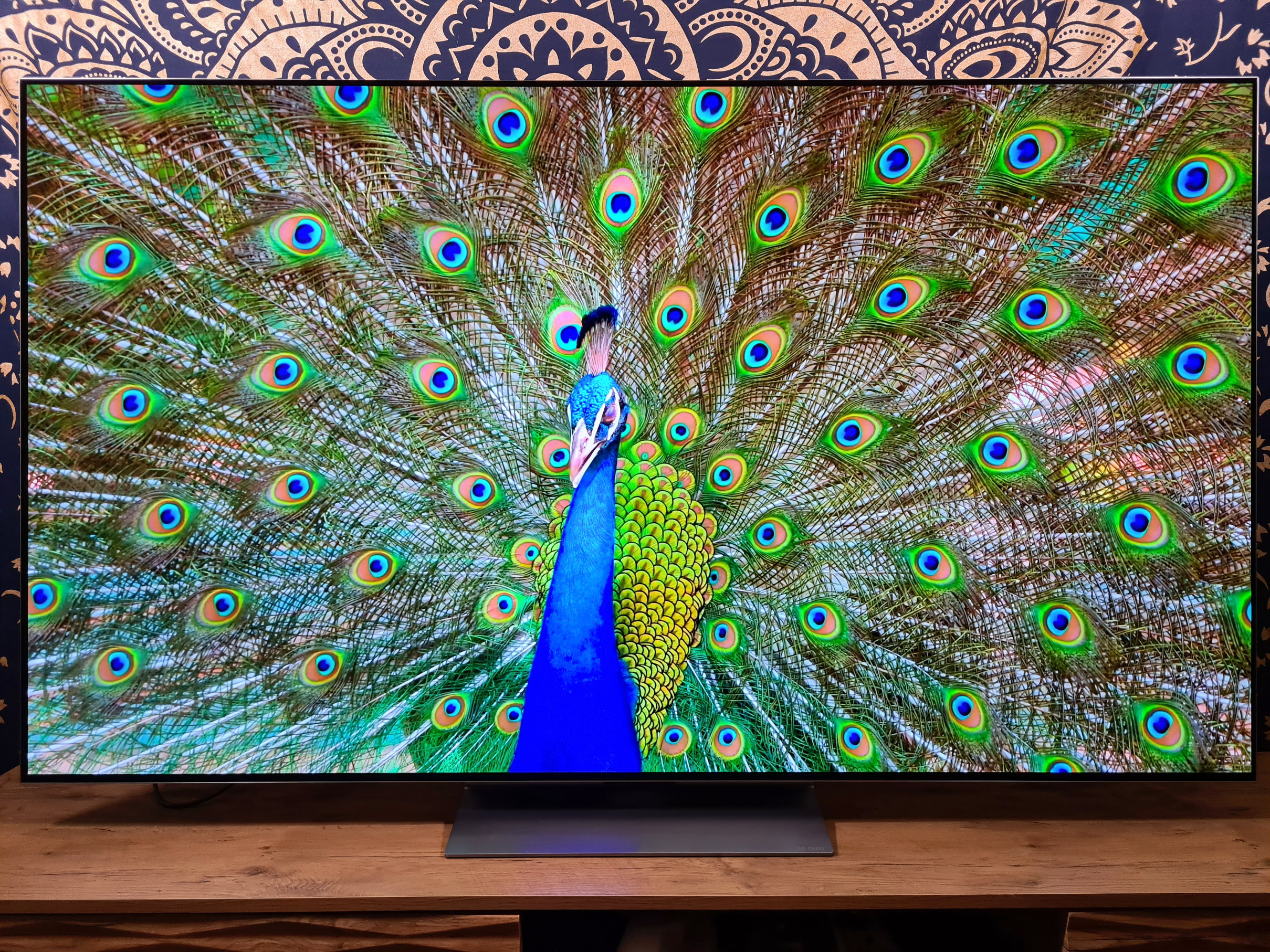 A TV OLED mais avançada e brilhante até agora?