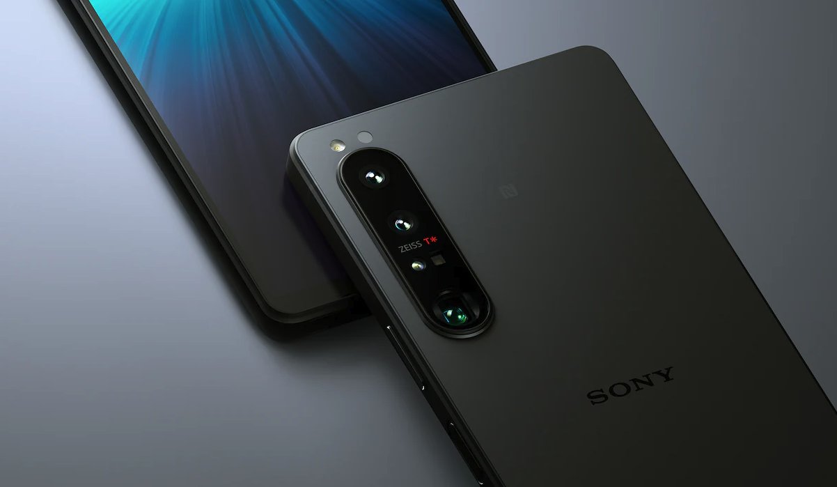 Sony revient avec son Xperia 1 V pour les photographes et sa déclinaison grand public