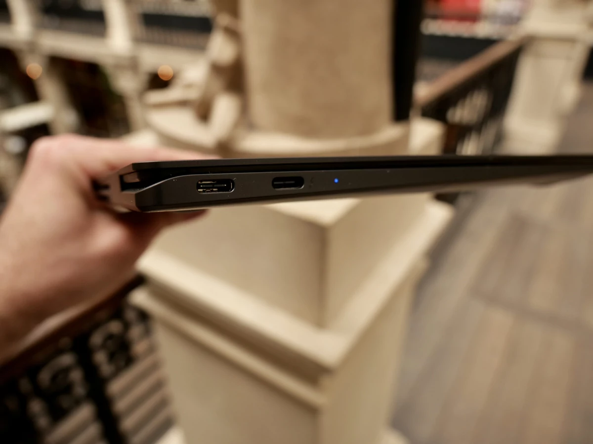 Samsung Galaxy Book 2 Pro 360-11 © © Nathan Le Gohlisse pour Clubic