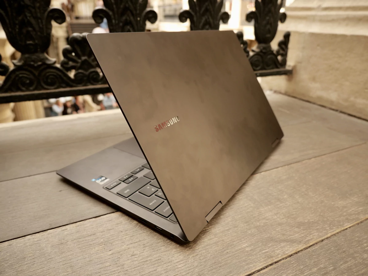 Samsung Galaxy Book 2 Pro 360-17 © © Nathan Le Gohlisse pour Clubic