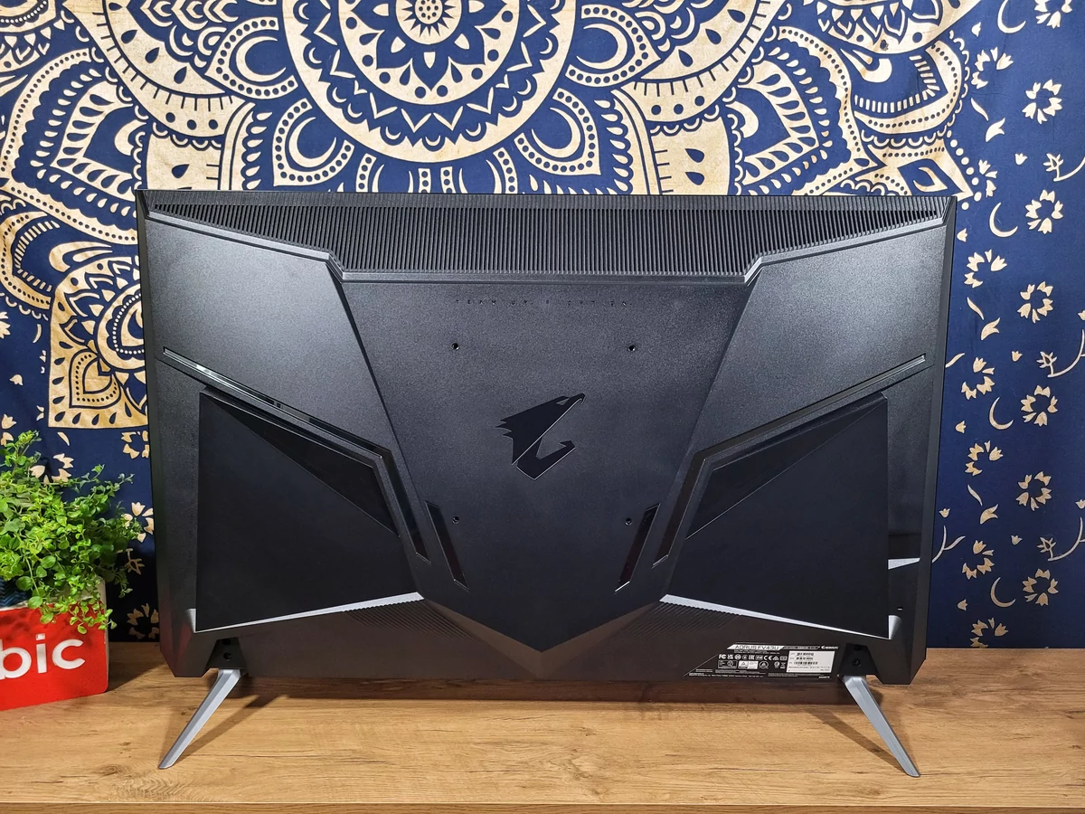 Test Gigabyte AORUS FV43U © Matthieu Legouge