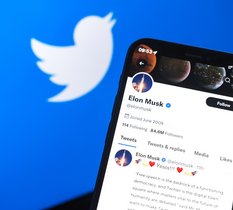 Surprise ! Elon Musk laisse entendre qu'il pourrait racheter Twitter, mais pour moins cher