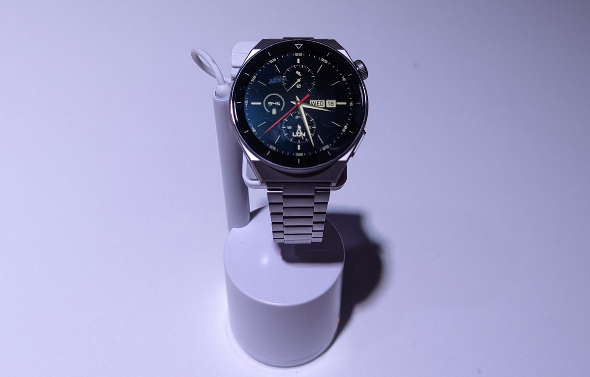 Huawei Watch GT3 Pro cropped © © Nathan De Langhe for Clubic