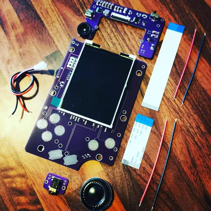 Game Boy Raspberry Pi © © Zarcade.uk