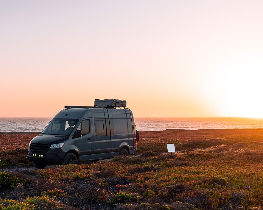 La van life avec Starlink, ultra-connectée © SpaceX / Starlink