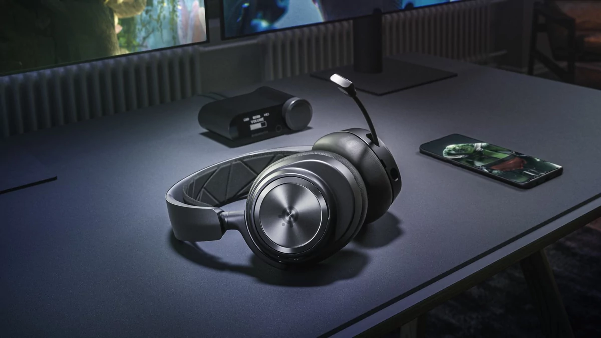 SteelSeries Arctis Nova Pro Wireless © SteelSeries