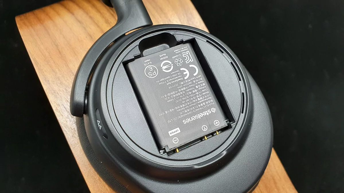SteelSeries Arctis Nova Pro Wireless © Nerces