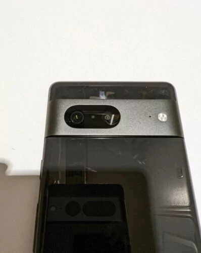 Pixel 7 ebay © © XDA Developers