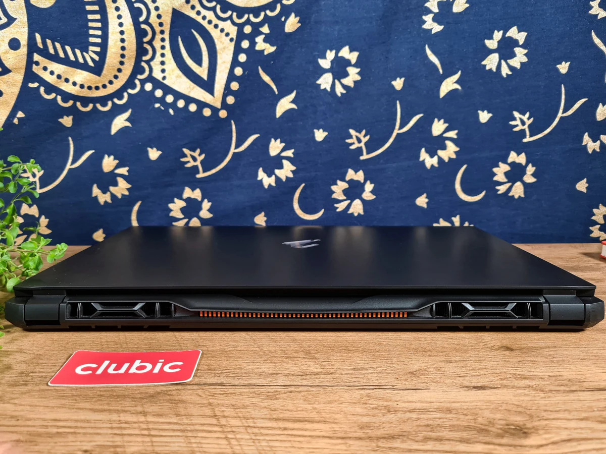 Test Gigabyte AORUS 17 XE4 © Matthieu Legouge