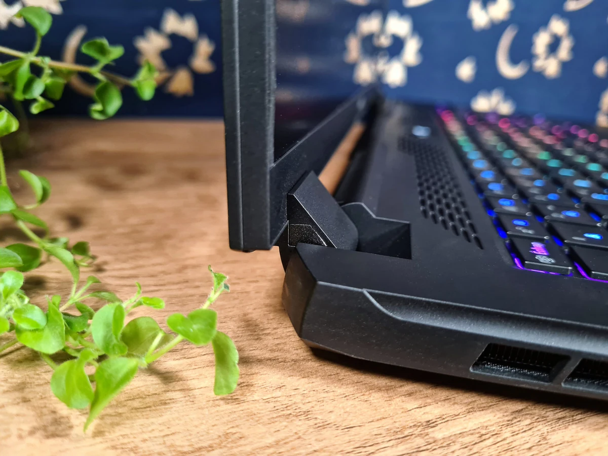 Test Gigabyte AORUS 17 XE4 © Matthieu Legouge