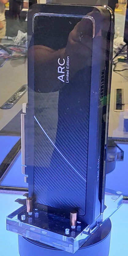 Carte graphique Intel Arc Alchemist © TechPowerUp