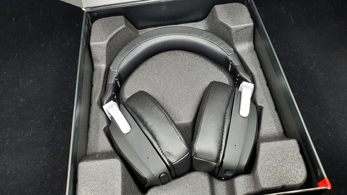 ASUS ROG Delta S Wireless © Nerces