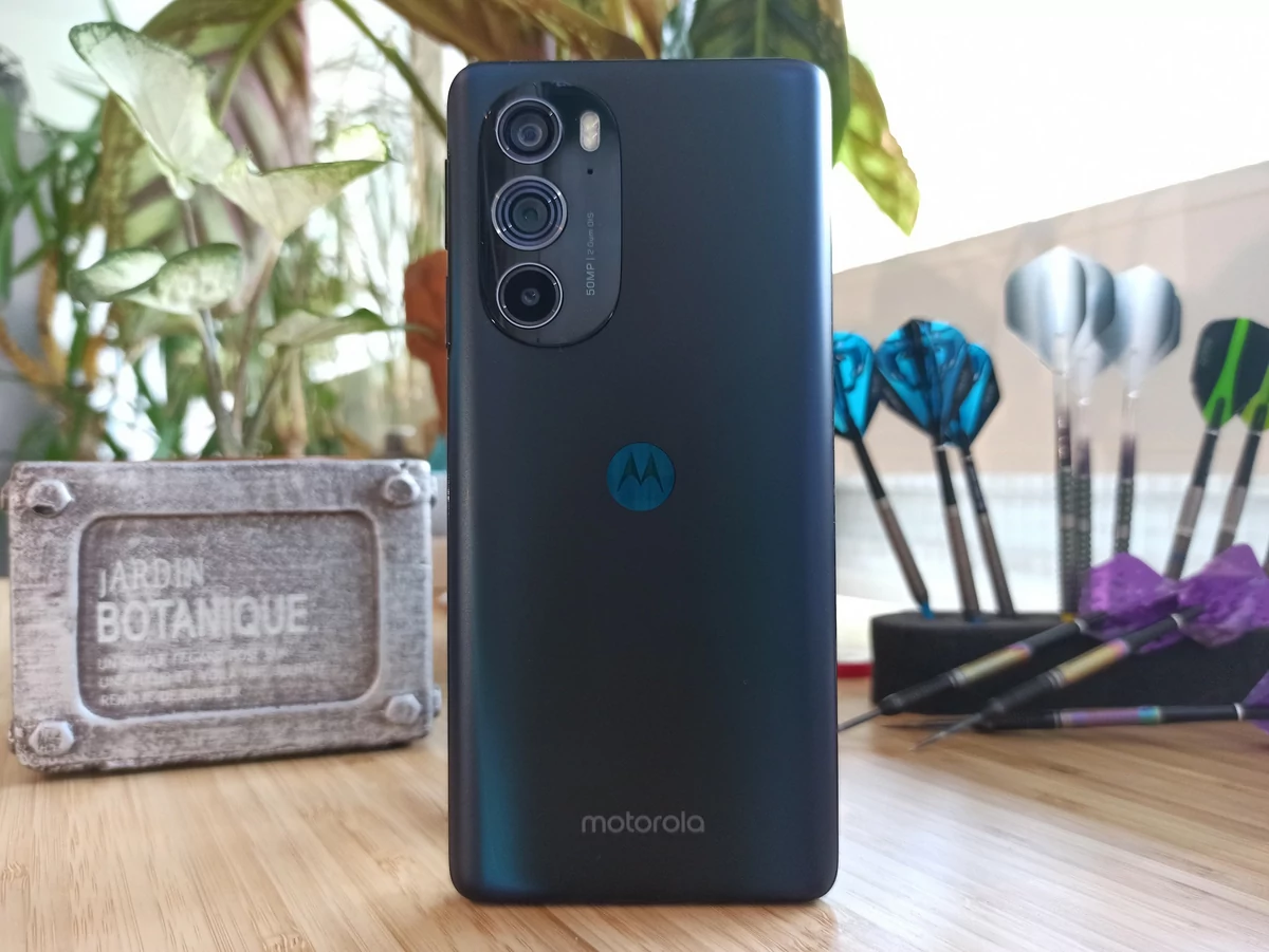 Motorola edge 30 Pro © © Christelle Perret pour Clubic