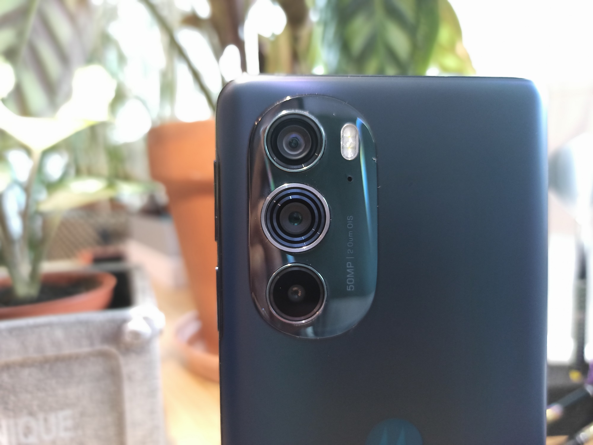 Le Motorola Edge 30 Ultra sera le premier smartphone à embarquer ce capteur photo
