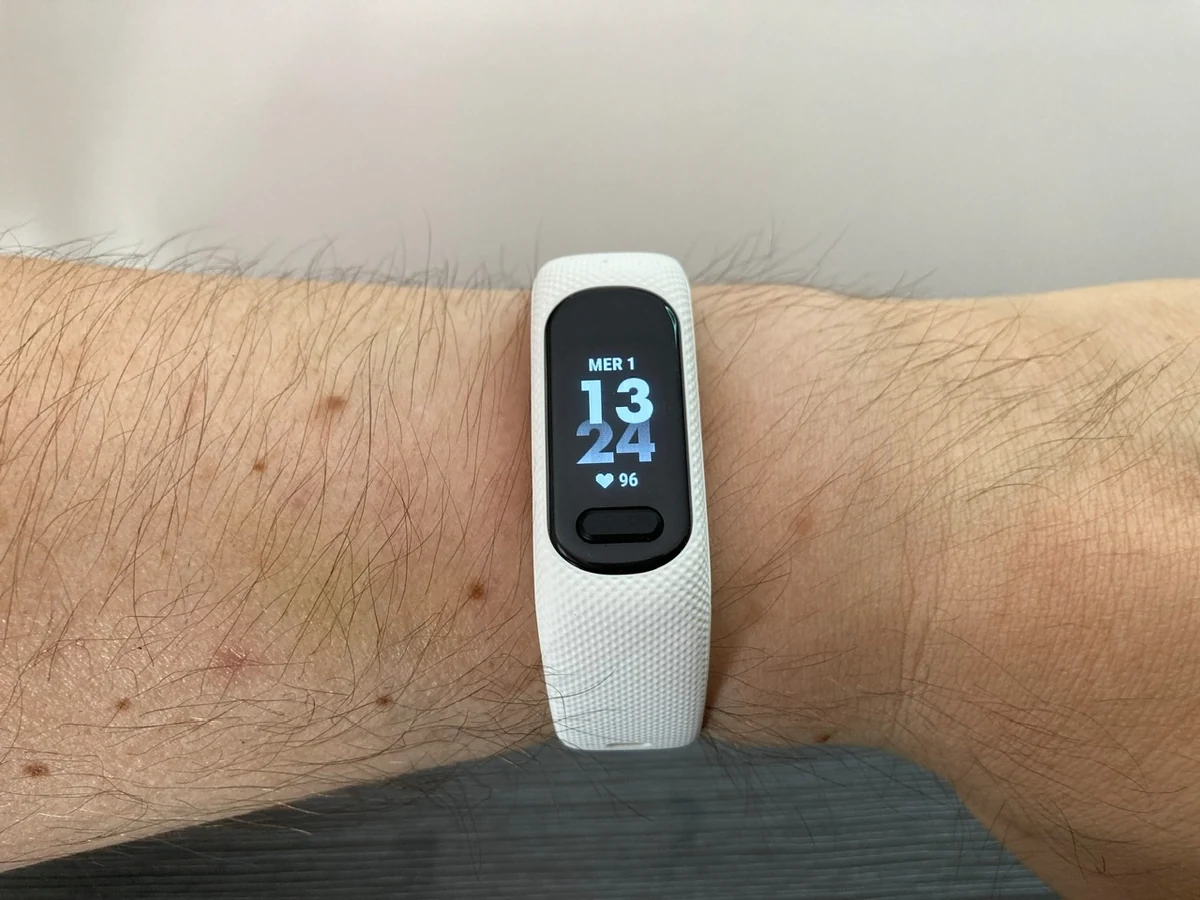 Vivosmart 5 - Vue poignet © Johan Gautreau