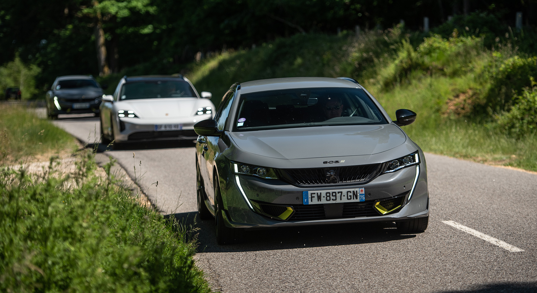 eTrophées AM-AM 2022 : quelles sont les meilleures voitures électriques et hybrides en France ?