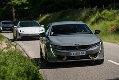 eTrophées AM-AM 2022 : quelles sont les meilleures voitures électriques et hybrides en France ?