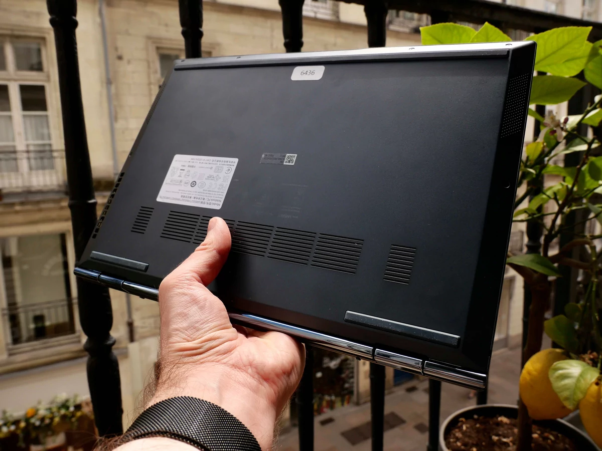 Asus Zenbook S13 OLED-13 © © Nathan Le Gohlisse pour Clubic