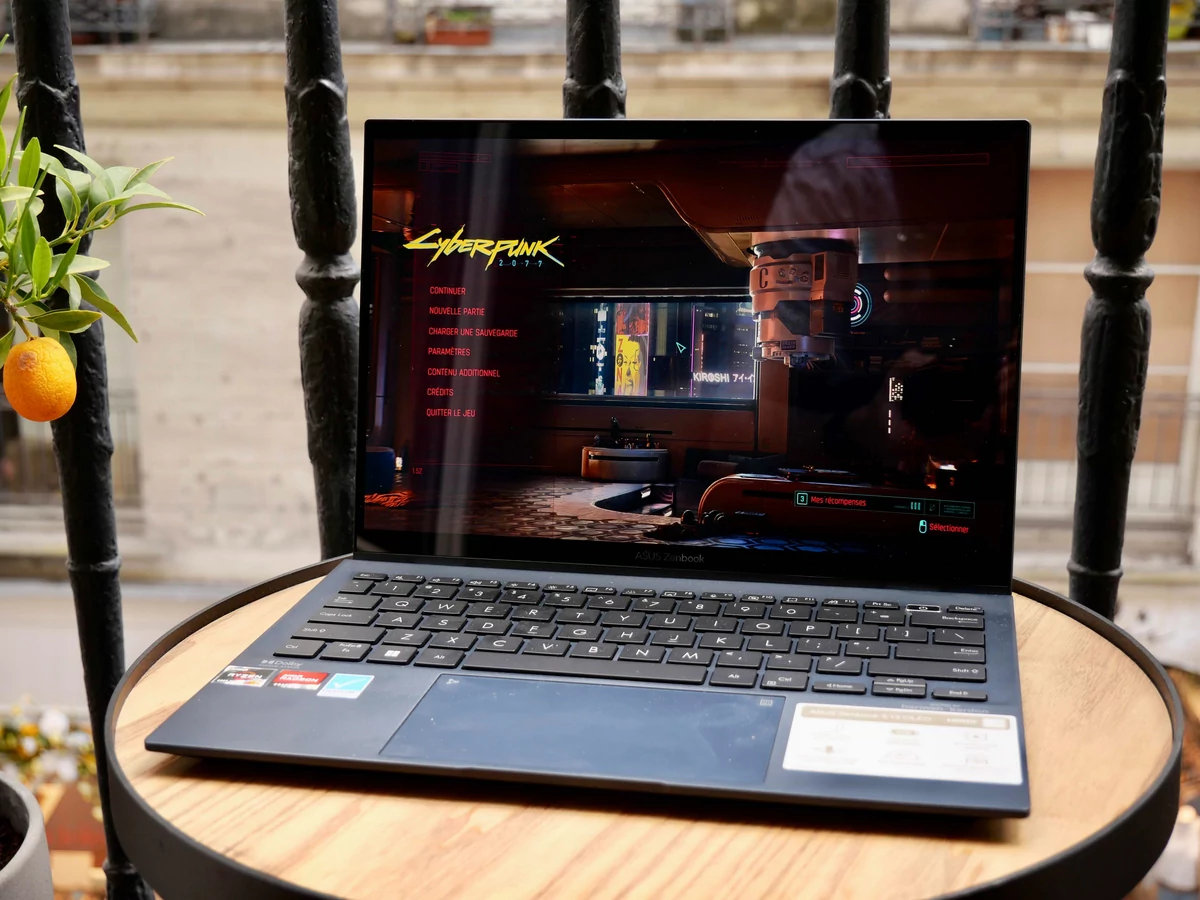 Asus Zenbook S13 OLED-16 © © Nathan Le Gohlisse pour Clubic