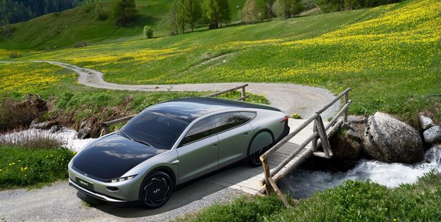 Lightyear dévoile Lightyear 0, la voiture à énergie solaire dotée de 700 km d'autonomie !