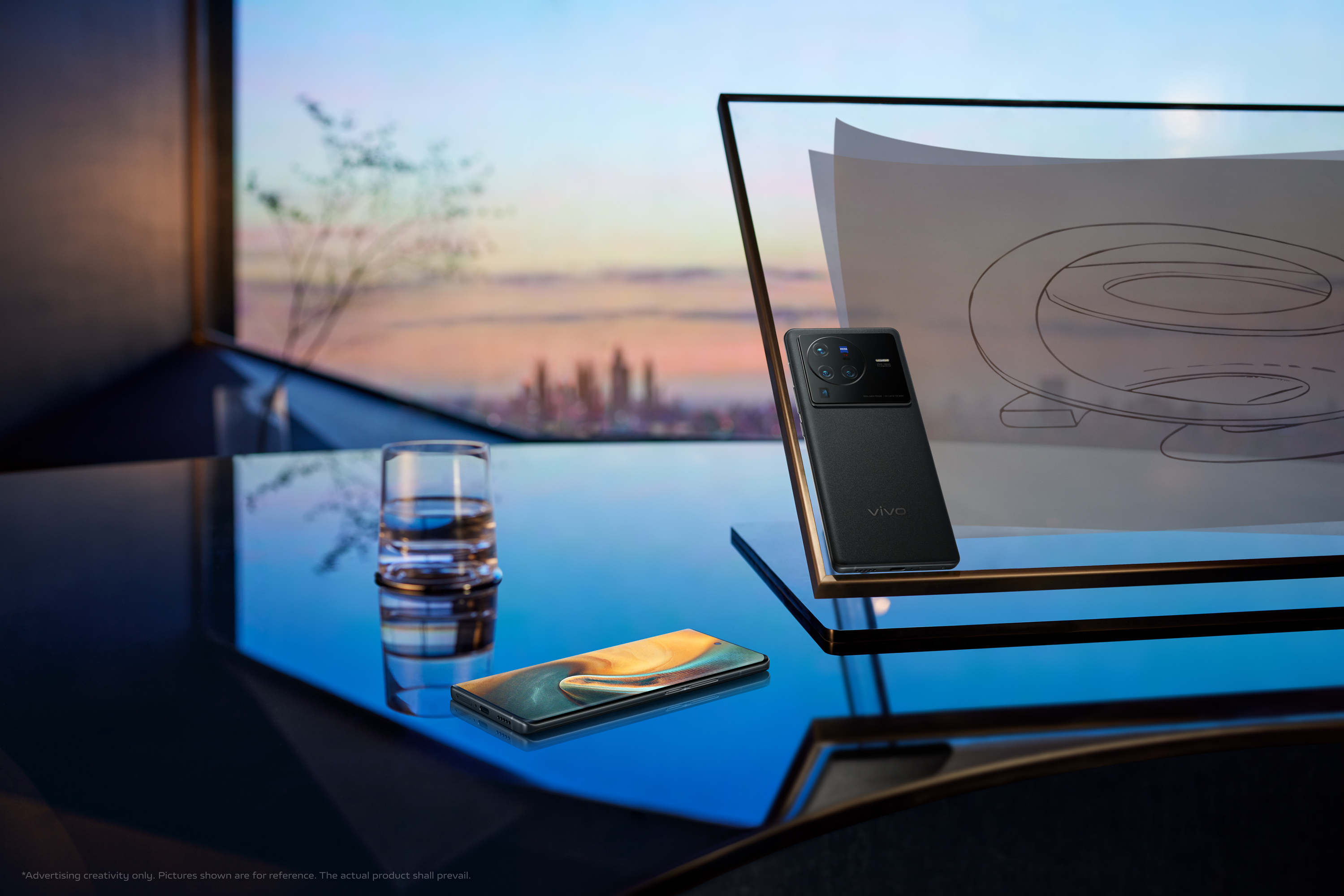 Sharp présente le premier écran PC OLED enroulable comme du papier