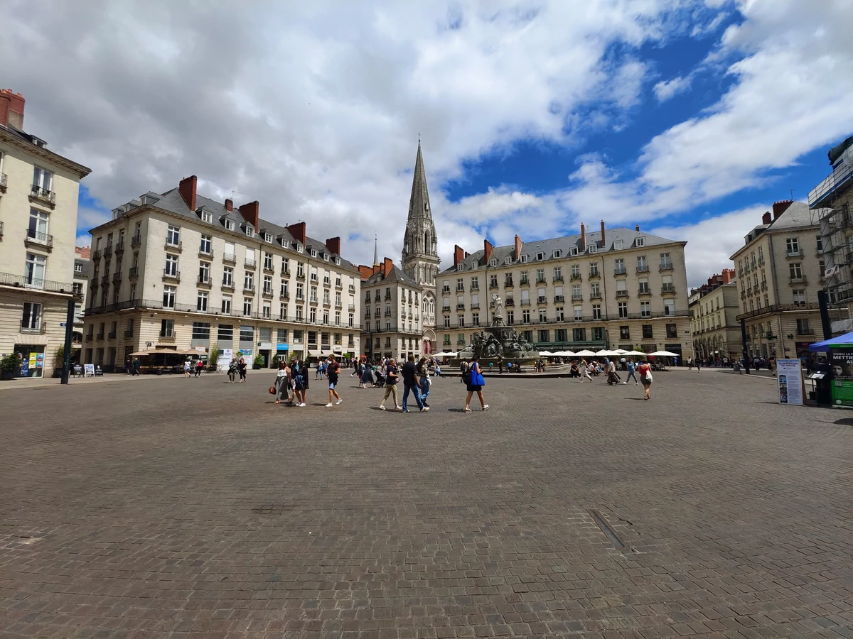 vivo X80 Pro test embargo © © Pierre Crochart pour Clubic