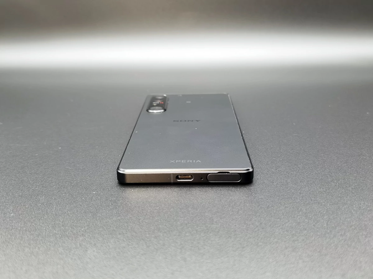 usb-c sony xperia 1 IV