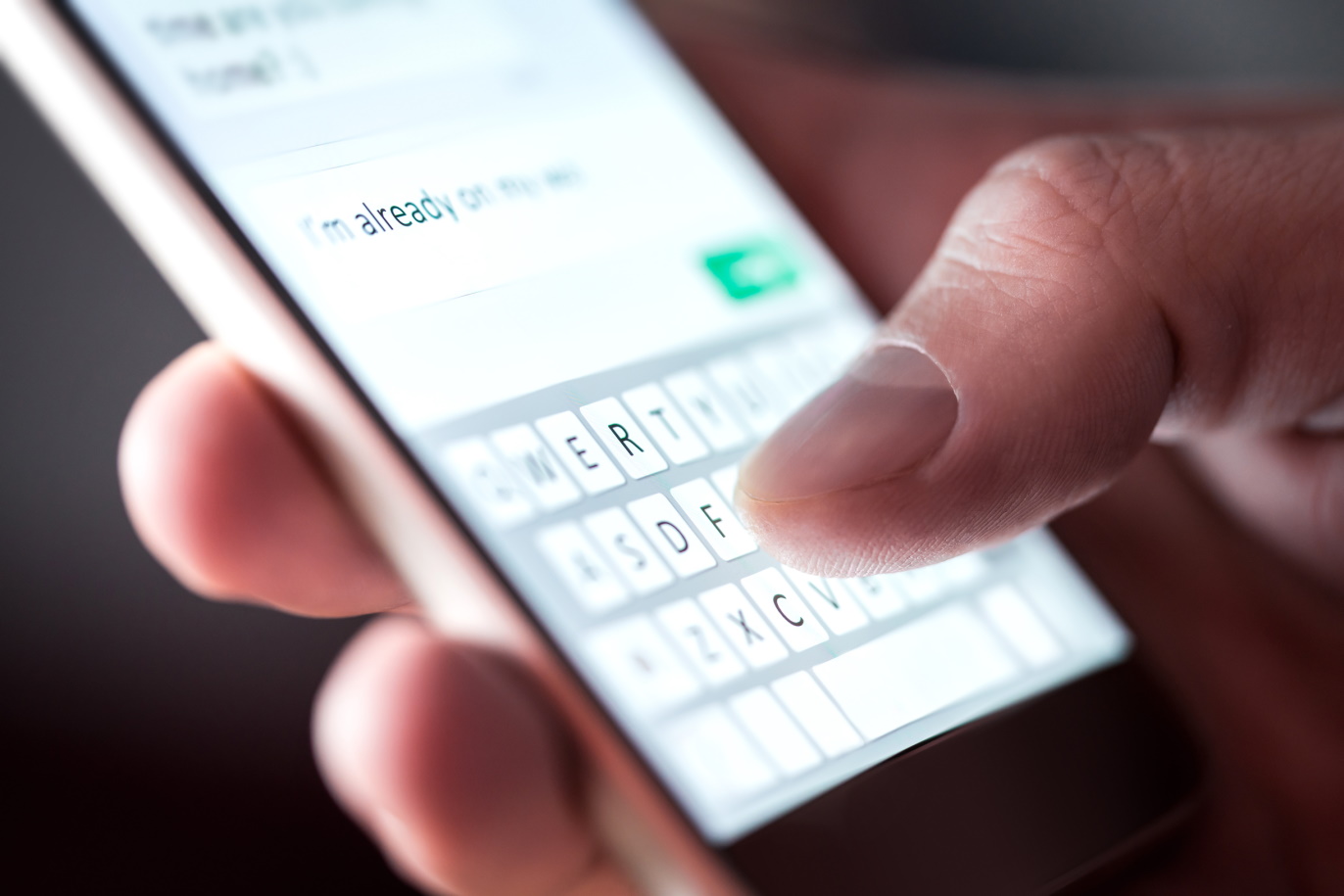 Free : évitez d'installer la bêta d'iOS 17.2 sur votre iPhone... si vous voulez envoyer des SMS !