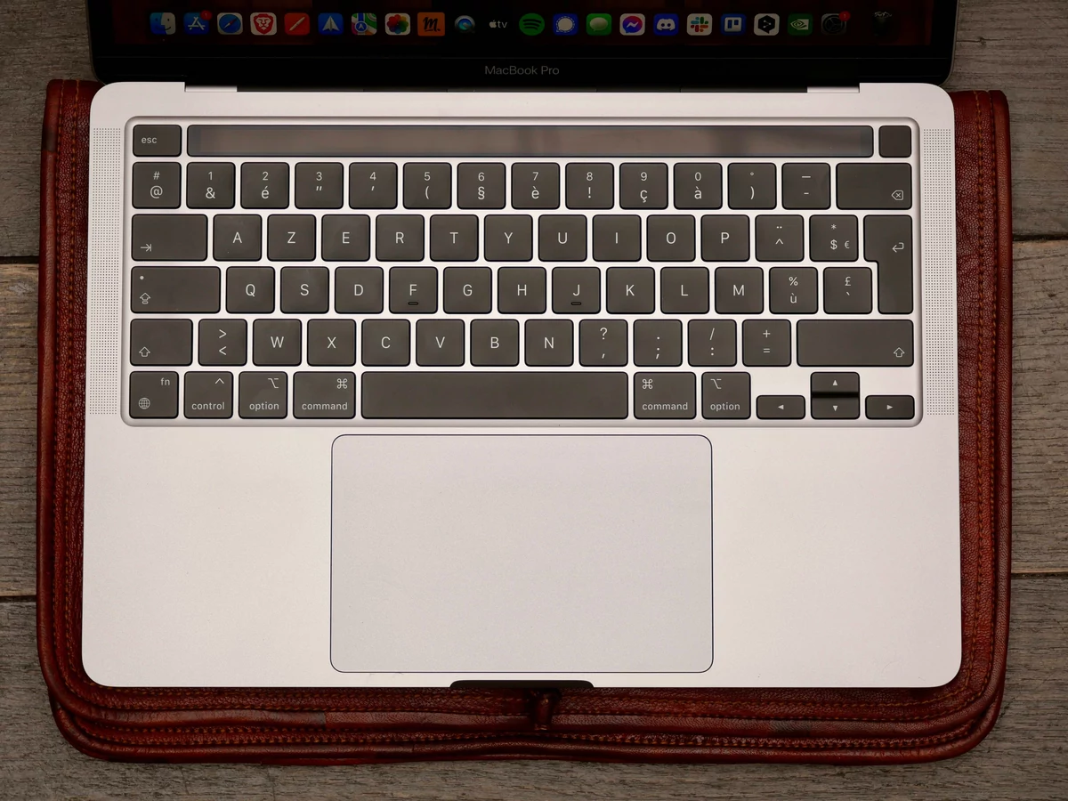 Apple MacBook Pro 13 M2-13 © © Nathan Le Gohlisse pour Clubic