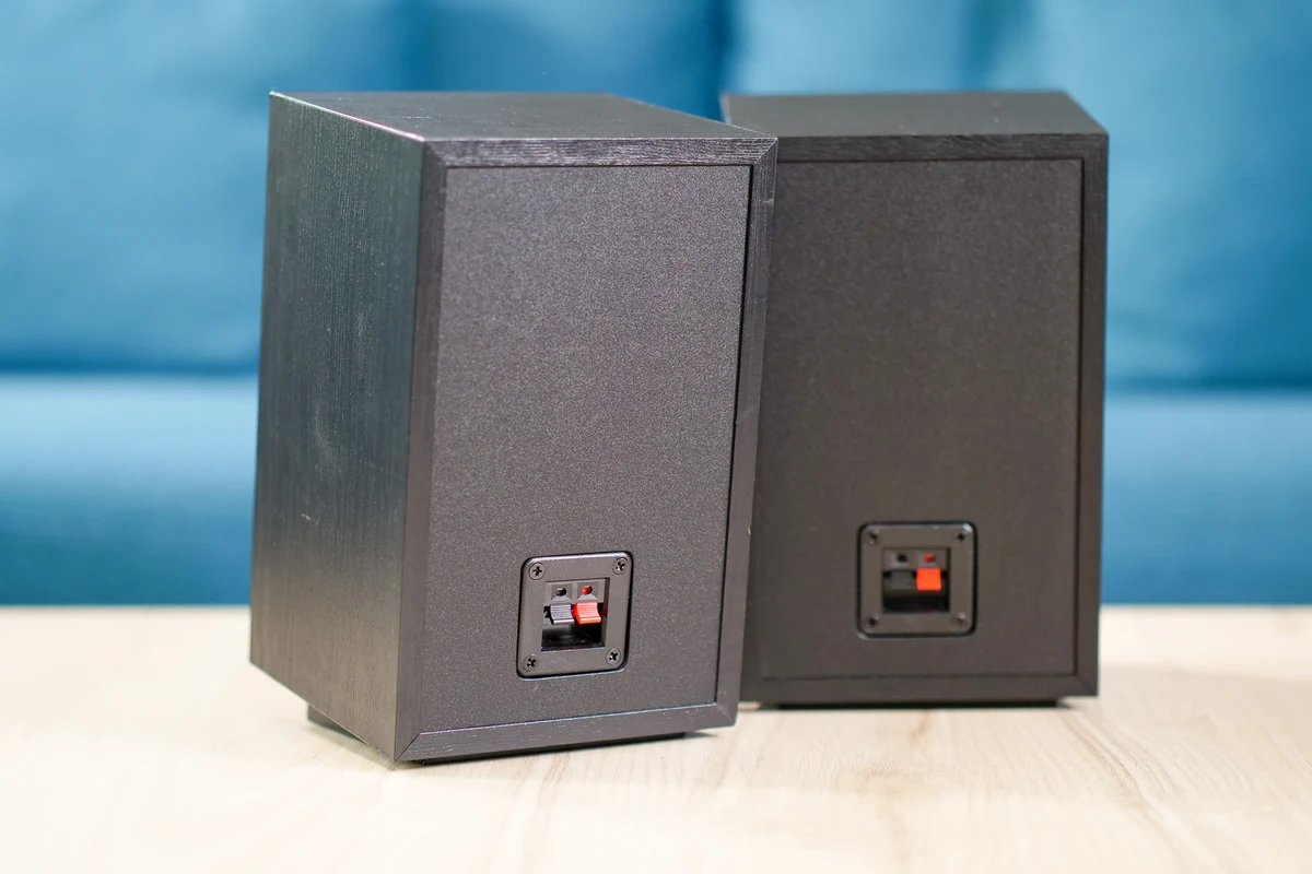 Test Klipsch ProMedia Heritage 2.1 rear