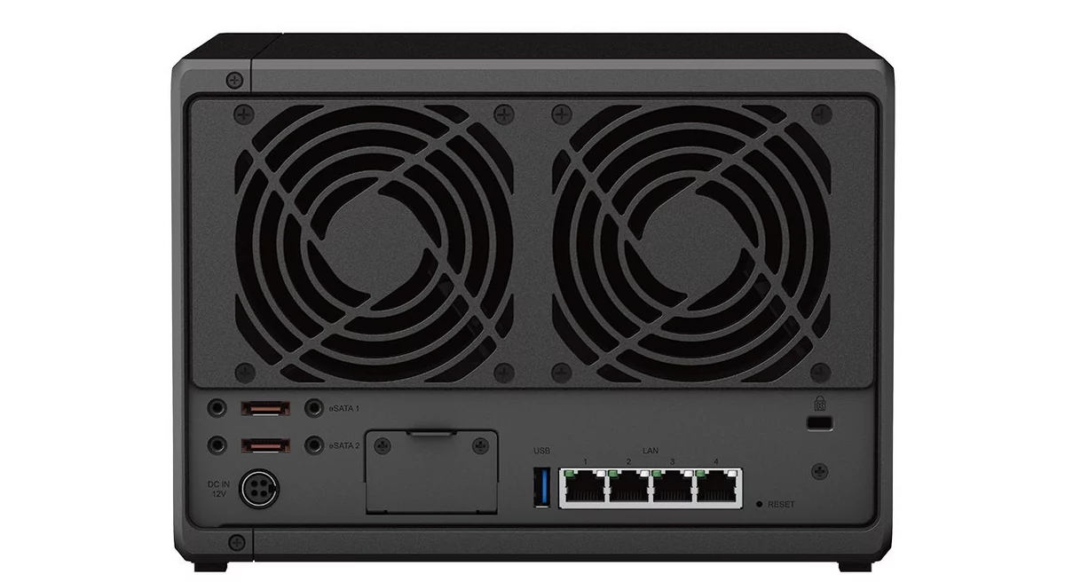 Synology DS1522+ © Synology