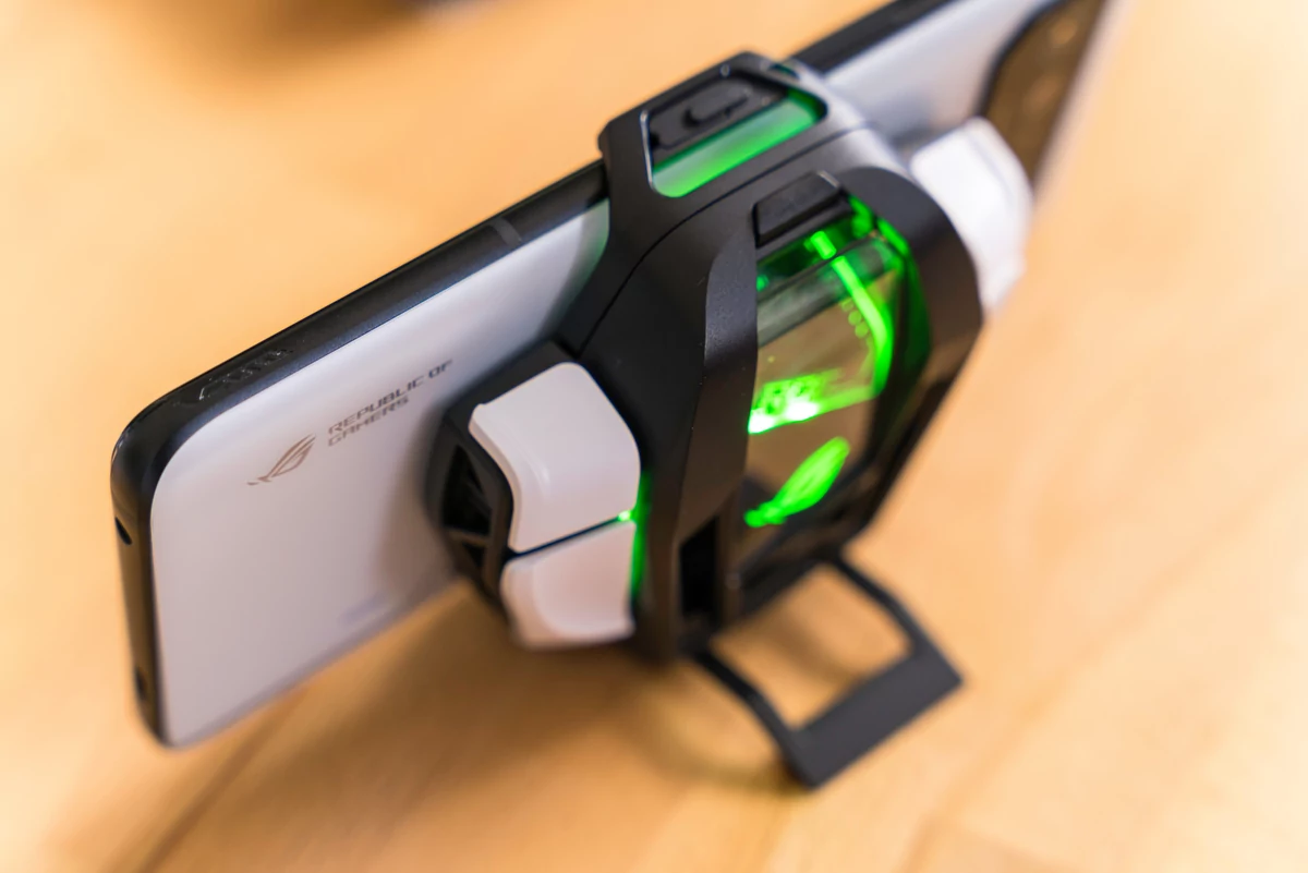 Asus ROG Phone 6 Pro test (embargo) © © Pierre Crochart pour Clubic