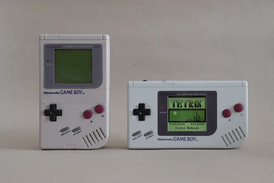 Une Game Boy mais à l'horizontale ? C'est oui !