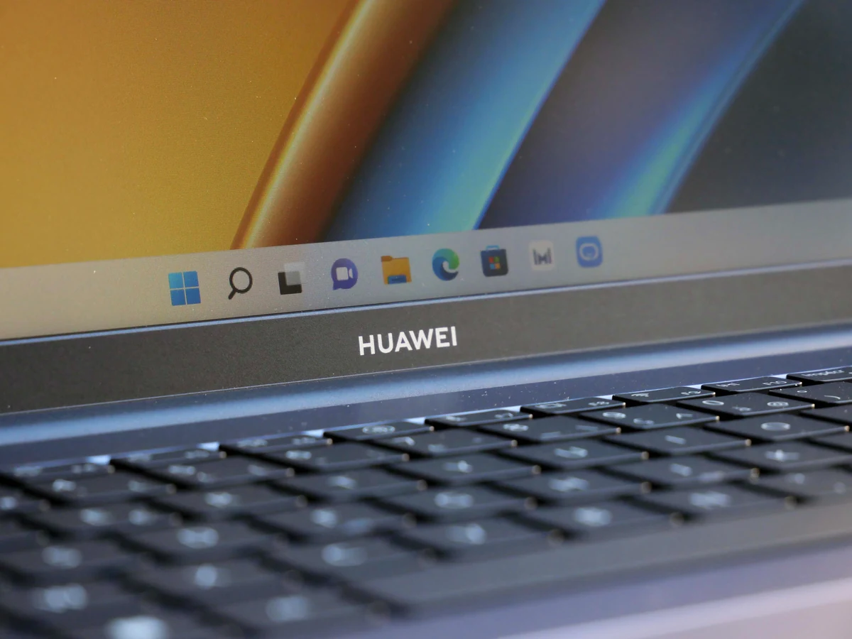 Huawei MateBook D16 2022-12 © © Nathan Le Gohlisse pour Clubic