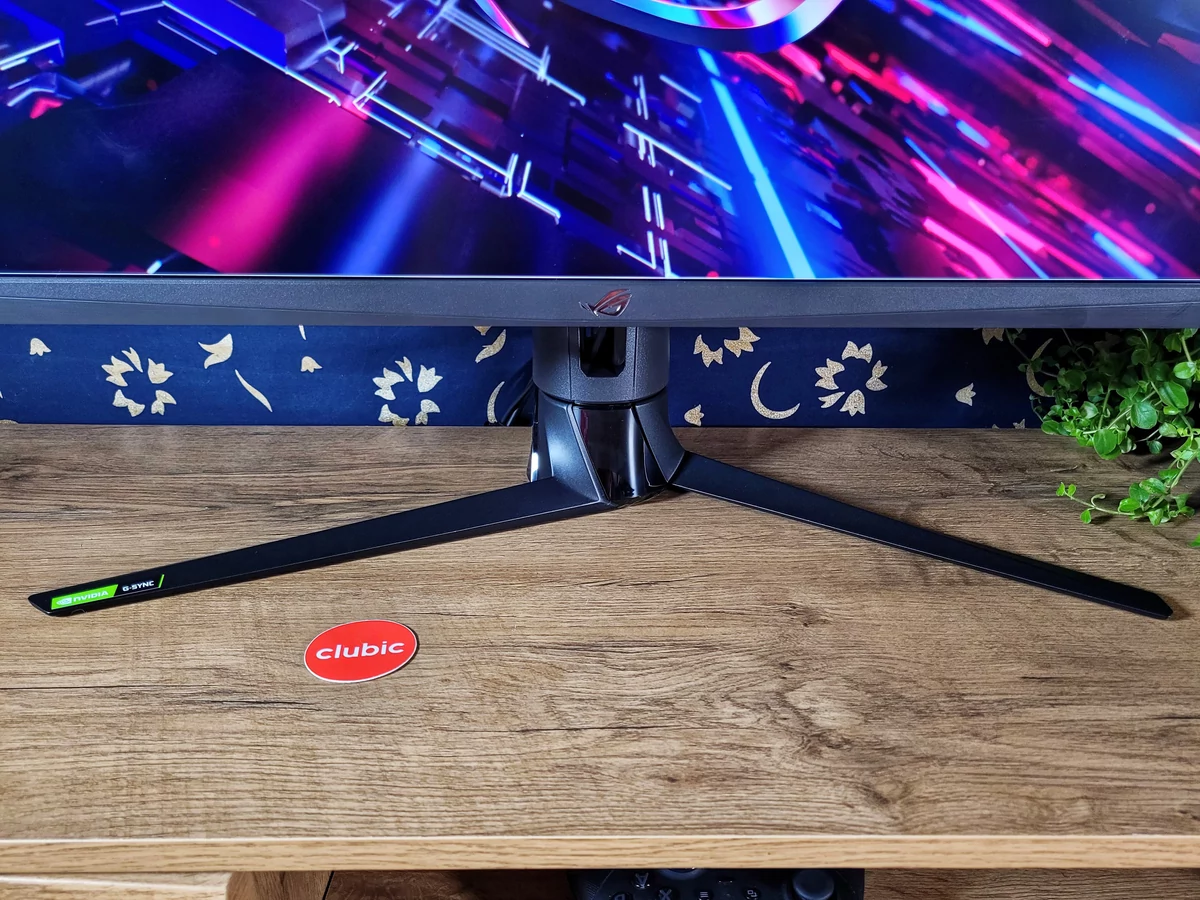 Test Asus ROG Strix XG27UQR © Matthieu Legouge