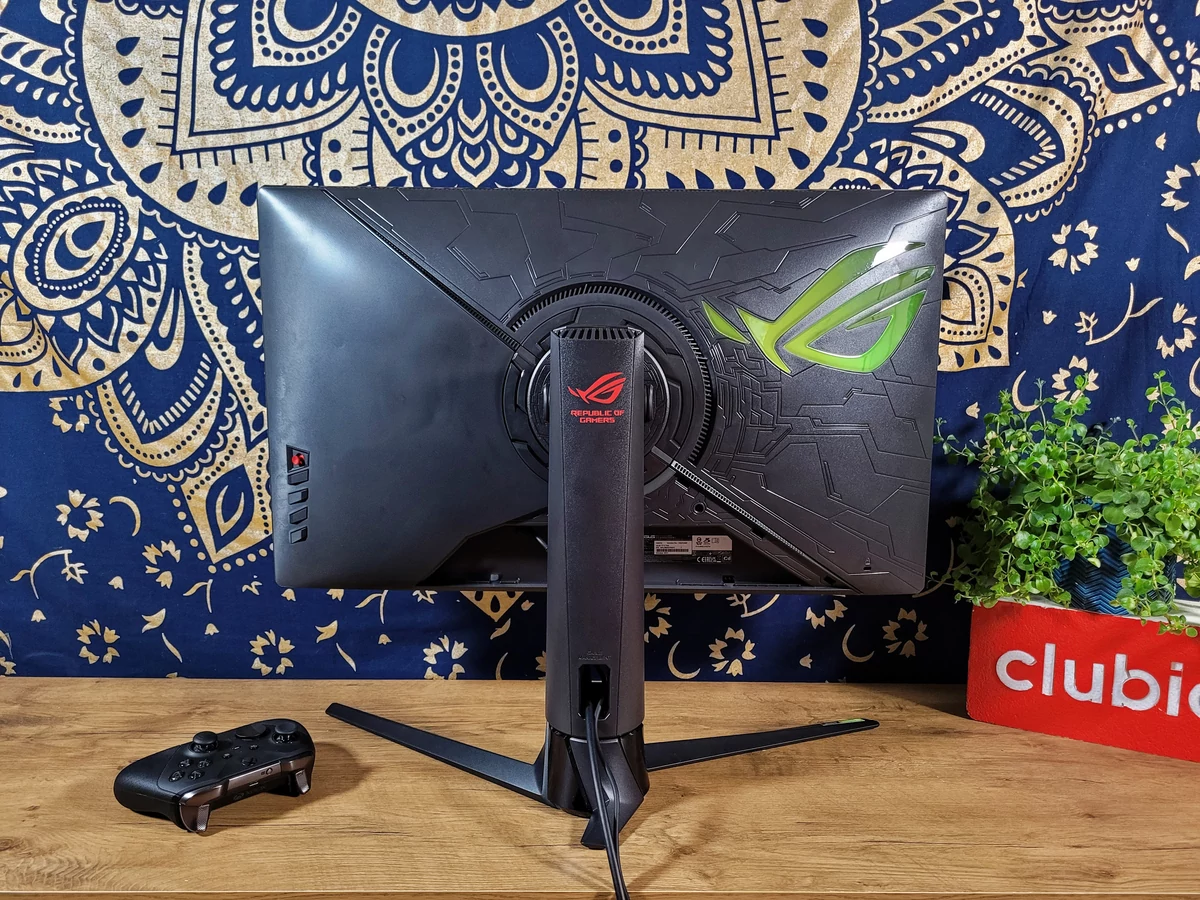 Test Asus ROG Strix XG27UQR © Matthieu Legouge