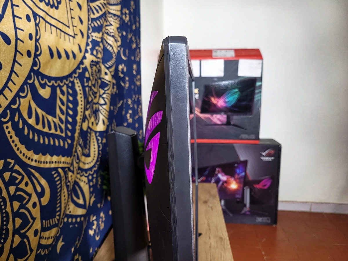 Test Asus ROG Strix XG27UQR © Matthieu Legouge