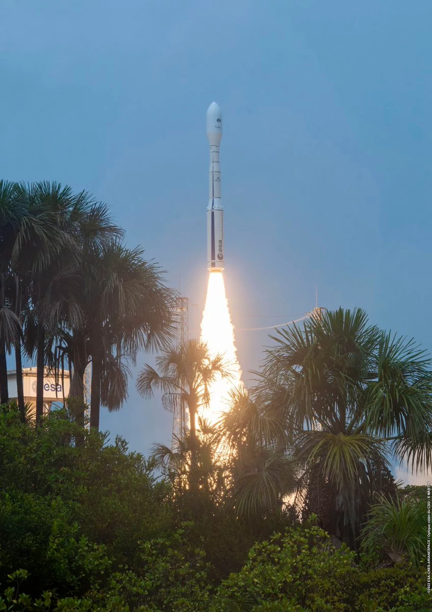 Vega C LARES 2 décollage 2 © ESA/CNES/CSG/Arianespace/ S. Martin