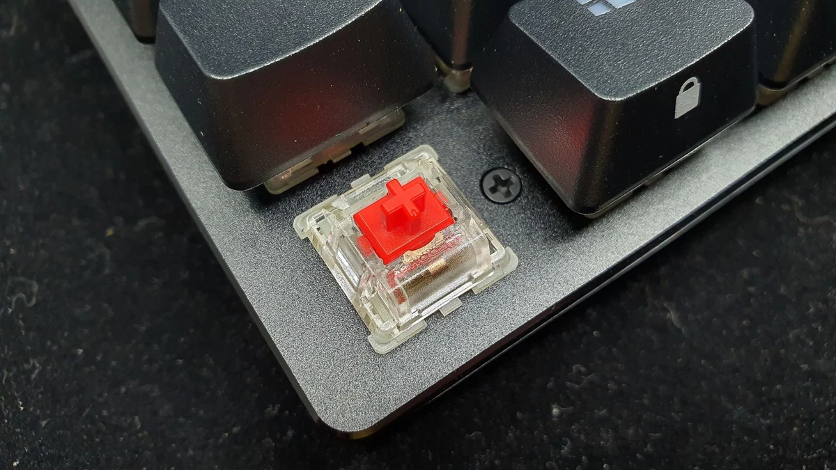 Corsair K70 Pro Mini Wireless © Nerces
