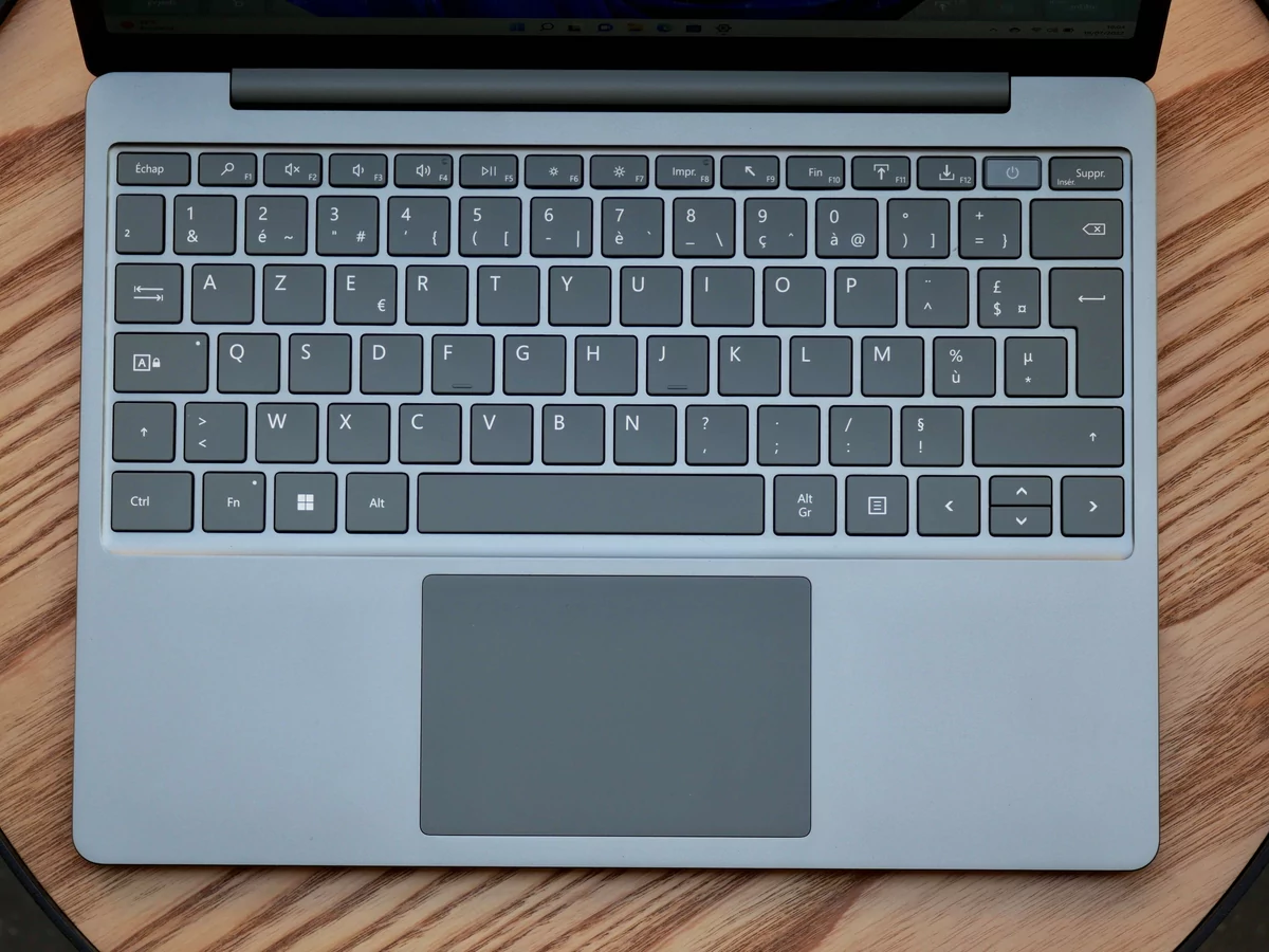 Microsoft Surface Laptop Go 2-3 © © Nathan Le Gohlisse pour Clubic